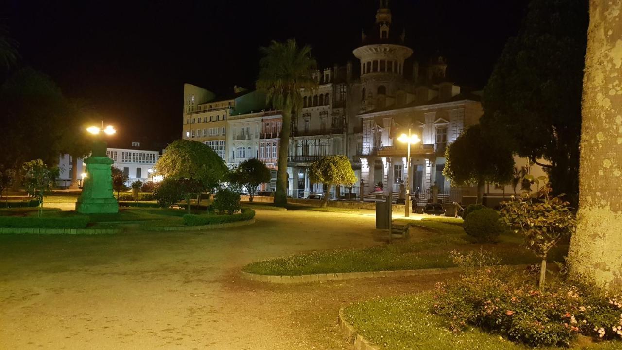 Hostel Rio Eo Albergue Ribadeo Exterior photo